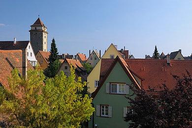 《怪物猎人：荒野》公测玩家武器选取率公布 弓箭第一